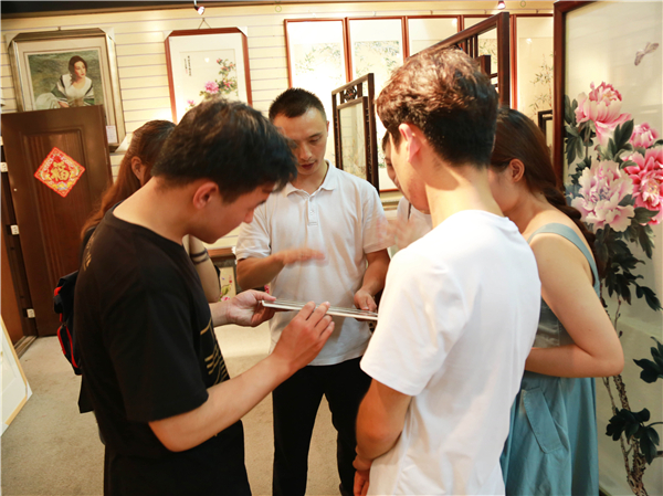 雙面繡屏風(fēng)