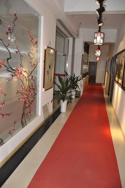 嬌古蘇繡藝術(shù)長(zhǎng)廊,蘇州嬌古蘇繡展廳局部圖