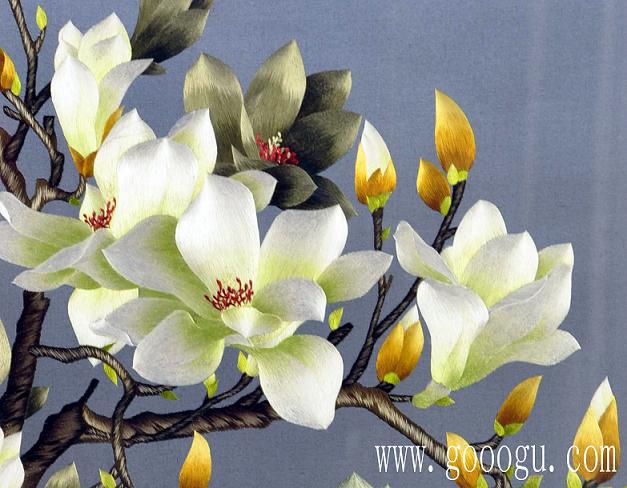 翠條多力引風(fēng)長(zhǎng)，點(diǎn)破銀花玉雪香。韻友自知人意好，隔簾輕解白霓裳。 